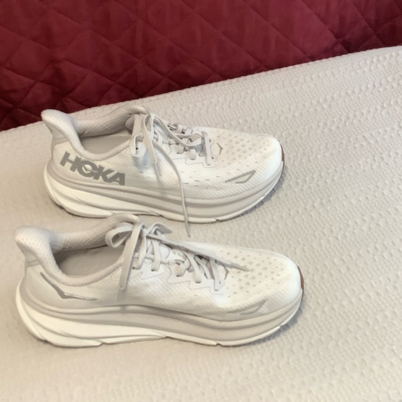 Hoka One One Clifton 9 Women's White Sneakers - Picture 3 of 7